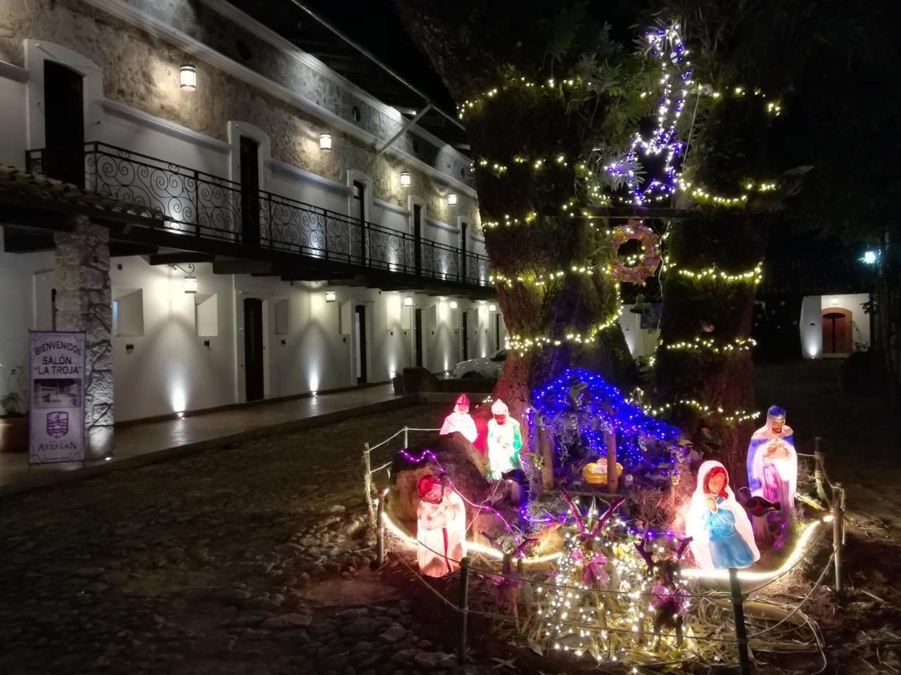 Hotel Ацалан Экстерьер фото